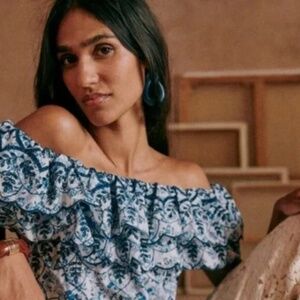 Sezane Blue and White Floral Top